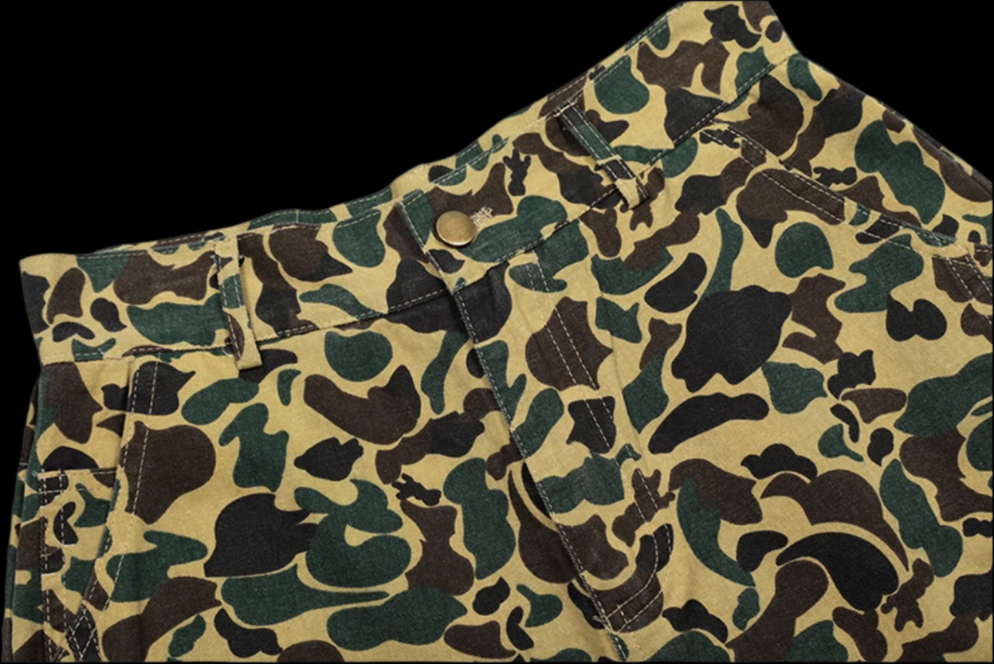 "ILOVEYOU" Baggy Camo Cargo Shorts
